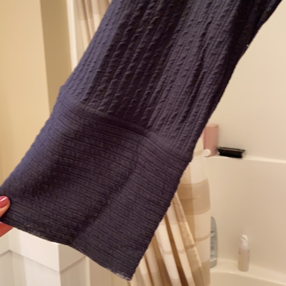 Lululemon sweater - Picture 2 of 4